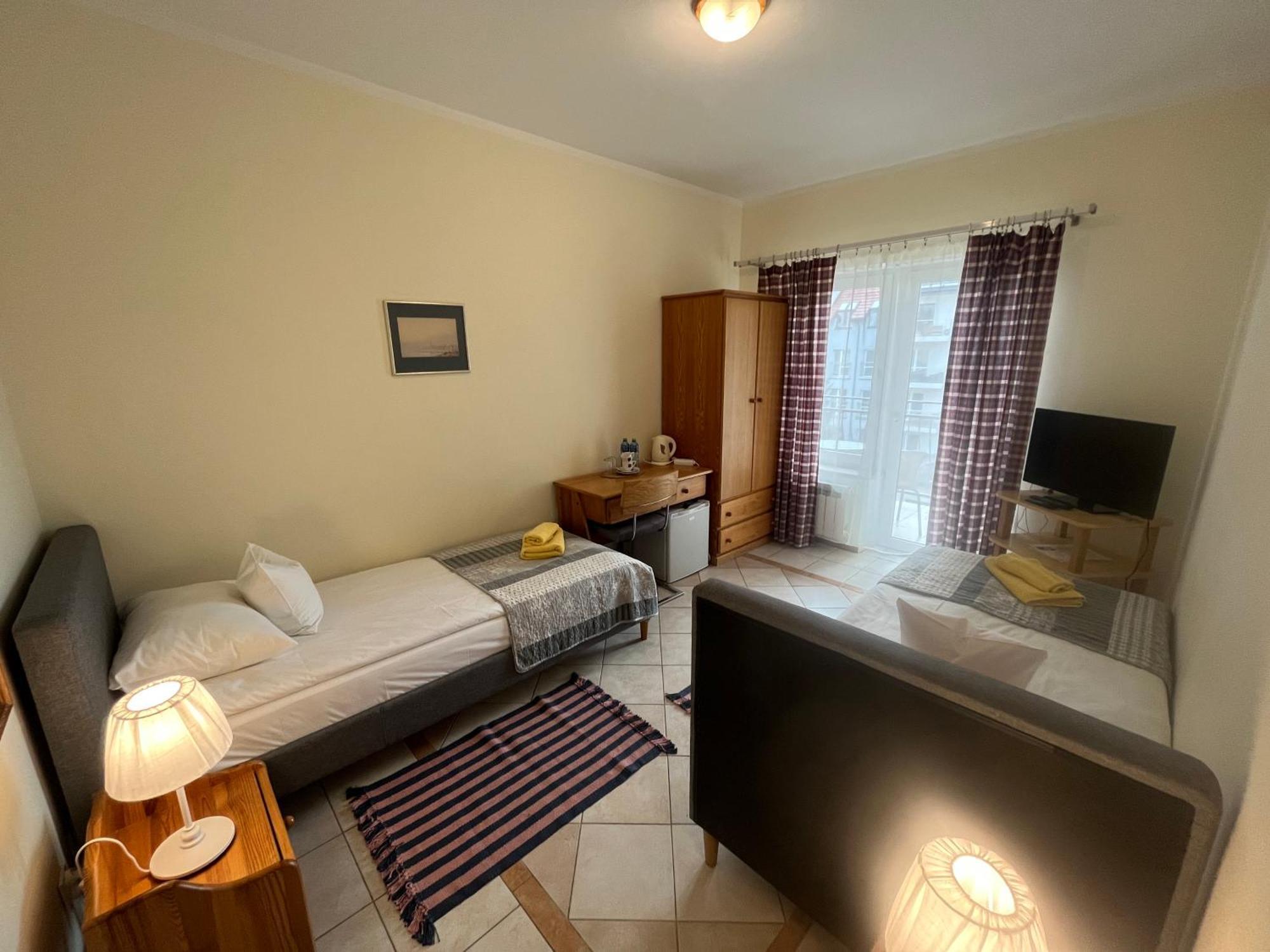 Gosciniec Jantar Hotell Giżycko Eksteriør bilde